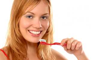 Как правильно чистить зубы с помощью щетки и флосса? Обучающее видео.